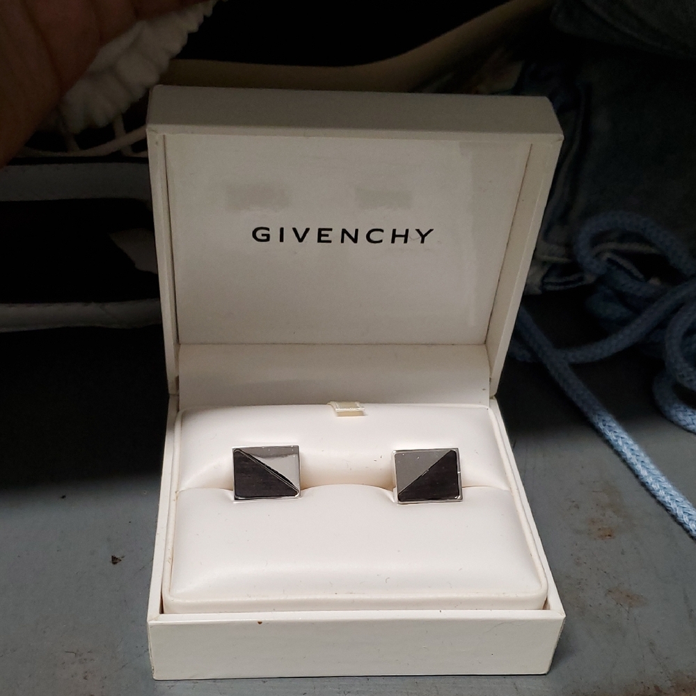 NIB $446 Givenchy Silver Two Tone Cufflinks